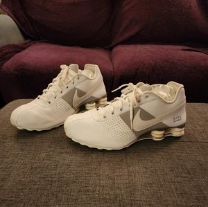 Nike Shox NZ White Silver 317549-112 Running Athletic Shoes Women’s Size 11M